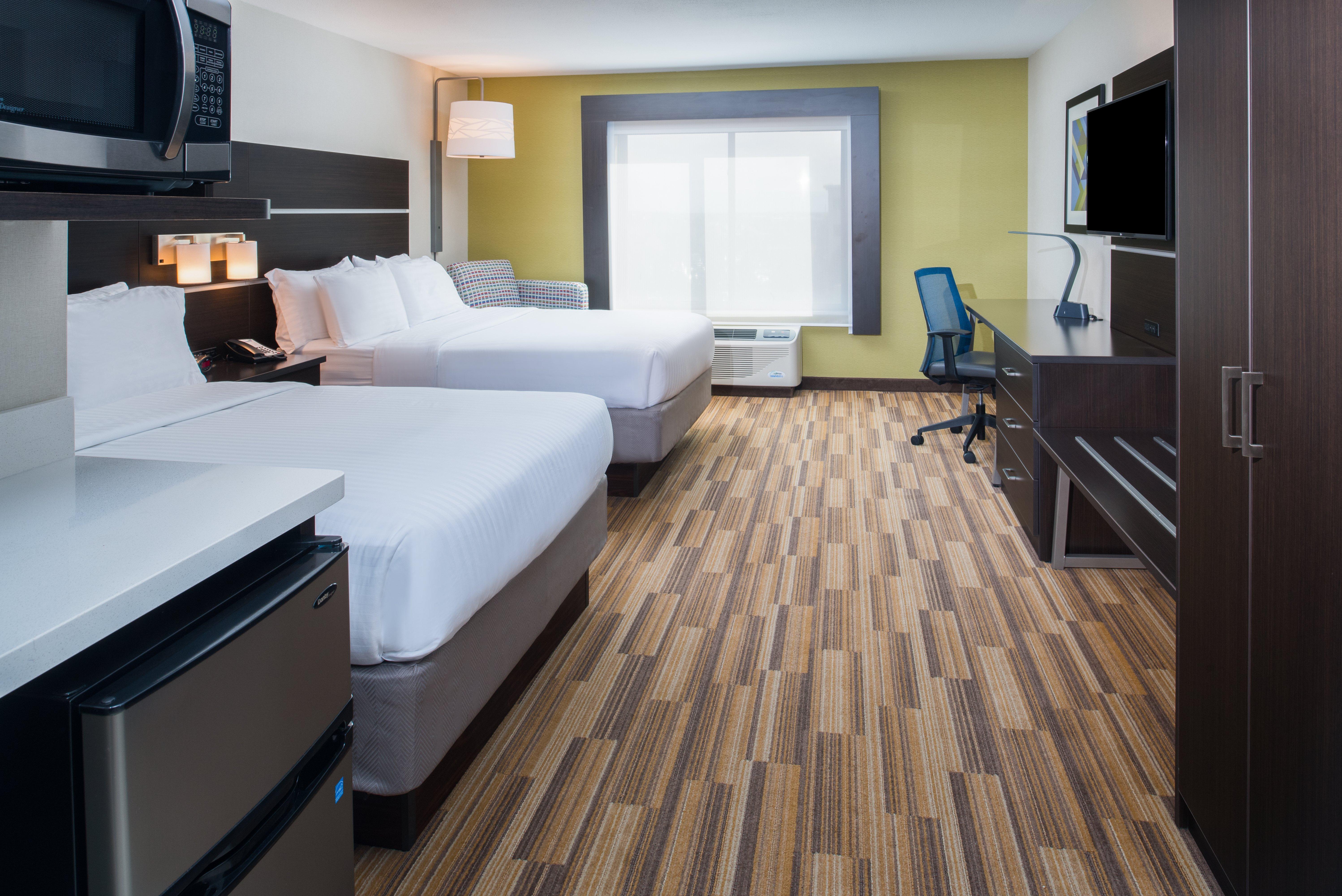 Holiday Inn Express Hotel & Suites Bismarck By Ihg מראה חיצוני תמונה