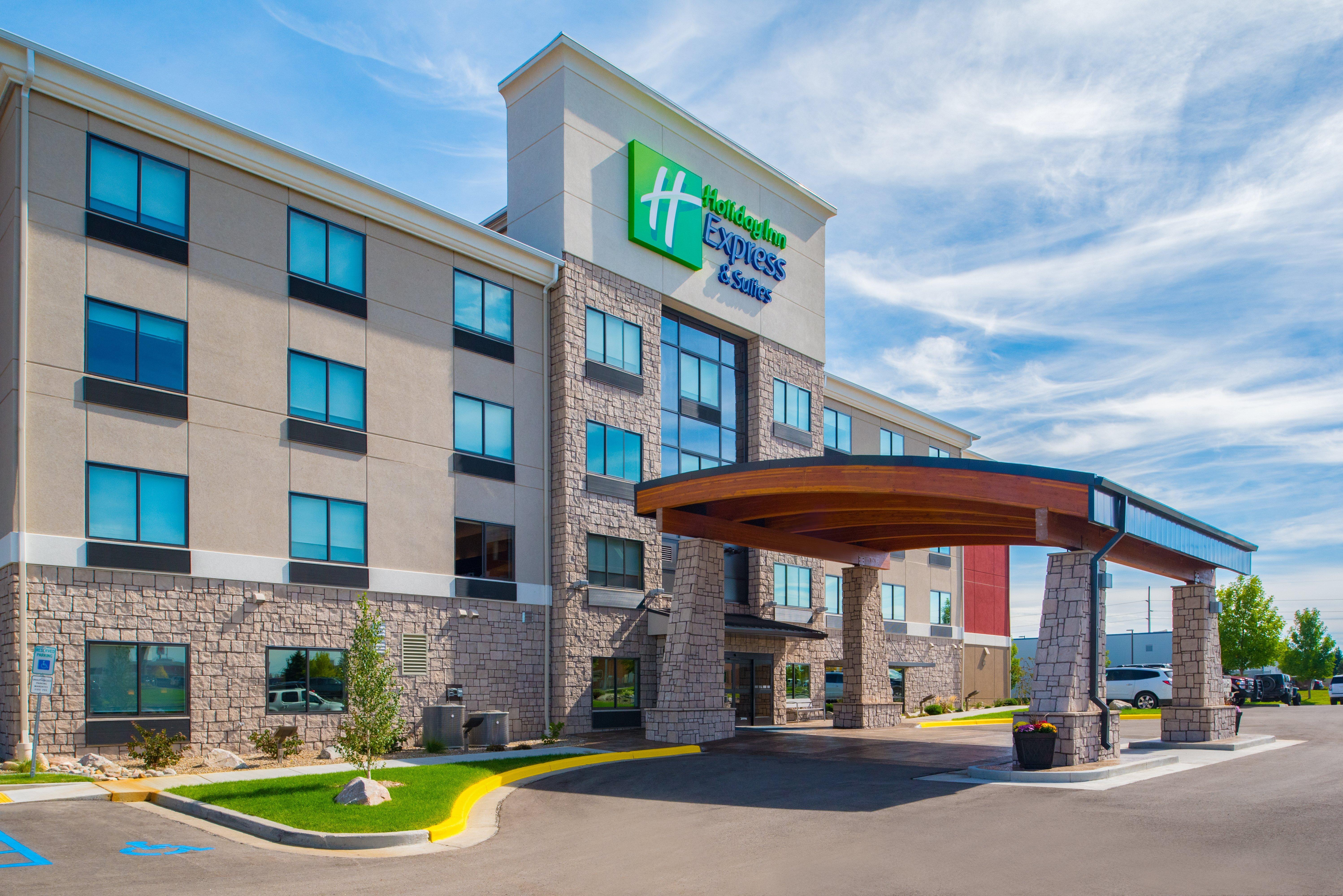 Holiday Inn Express Hotel & Suites Bismarck By Ihg מראה חיצוני תמונה