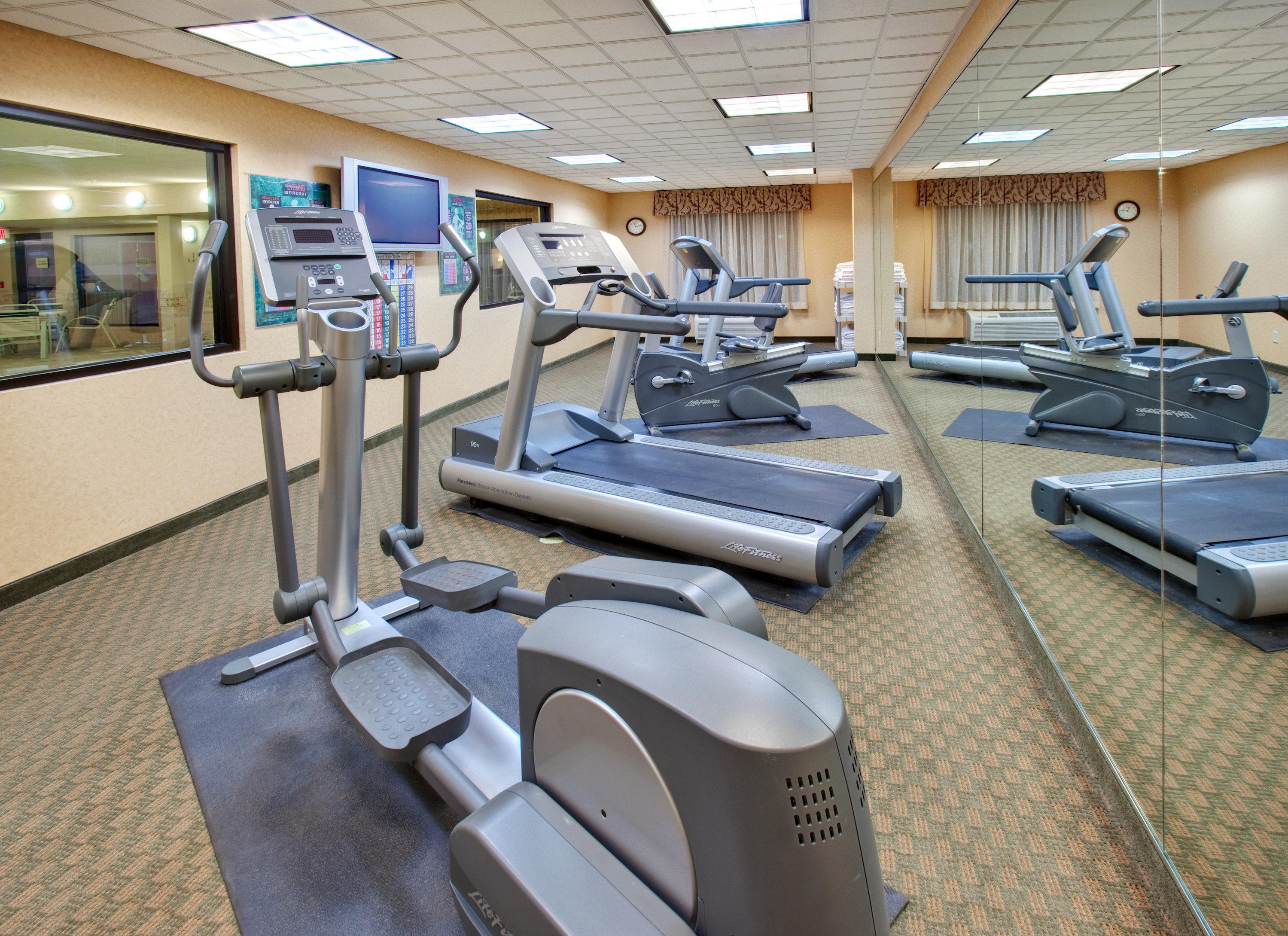 Holiday Inn Express Hotel & Suites Bismarck By Ihg מראה חיצוני תמונה
